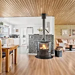 4 Bedroom Gorgeous In *