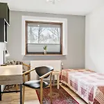 4 Bedroom Gorgeous In 度假居 霍尔斯特布罗