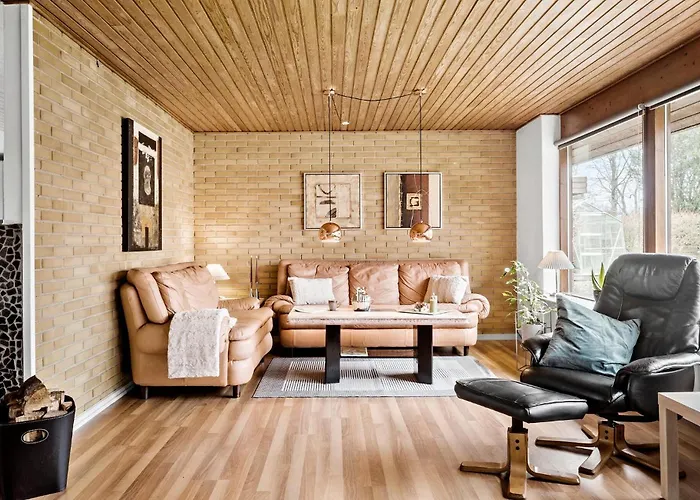 4 Bedroom Gorgeous In